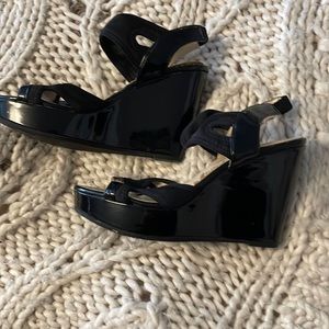 Black Shiny Heels Never Worn SZ 7.5